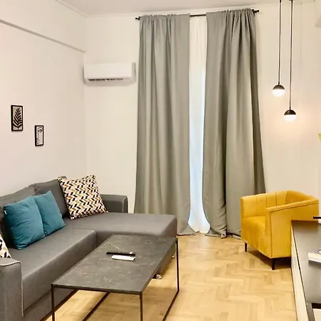 Live As A Local - * Atene